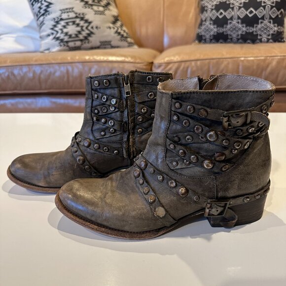 Freebird Olive Green Halo Boot, Size 9 - Picture 2 of 5